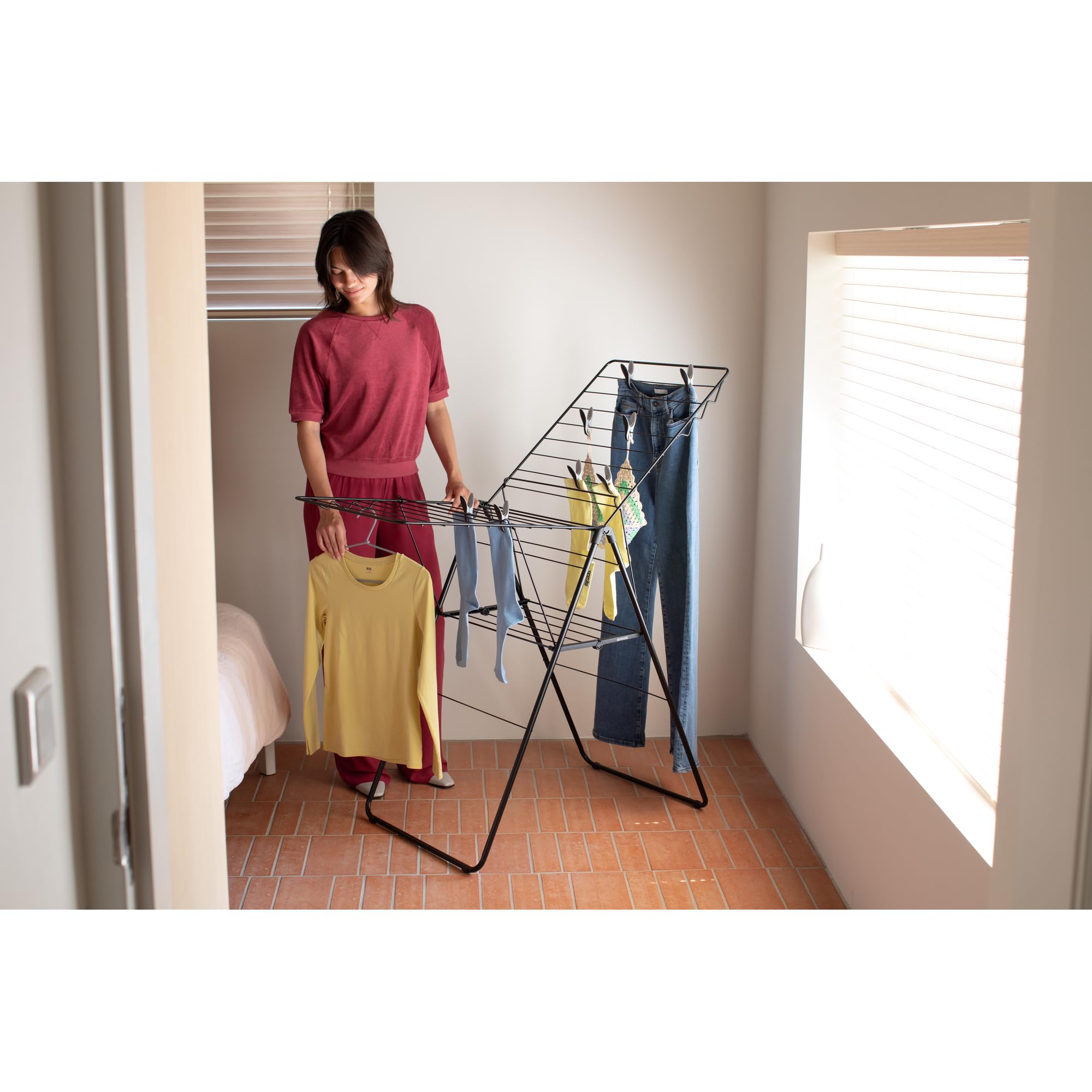 brabantia-hangon-w-schest-nder-20-m-matt-black-klappbar image 5
