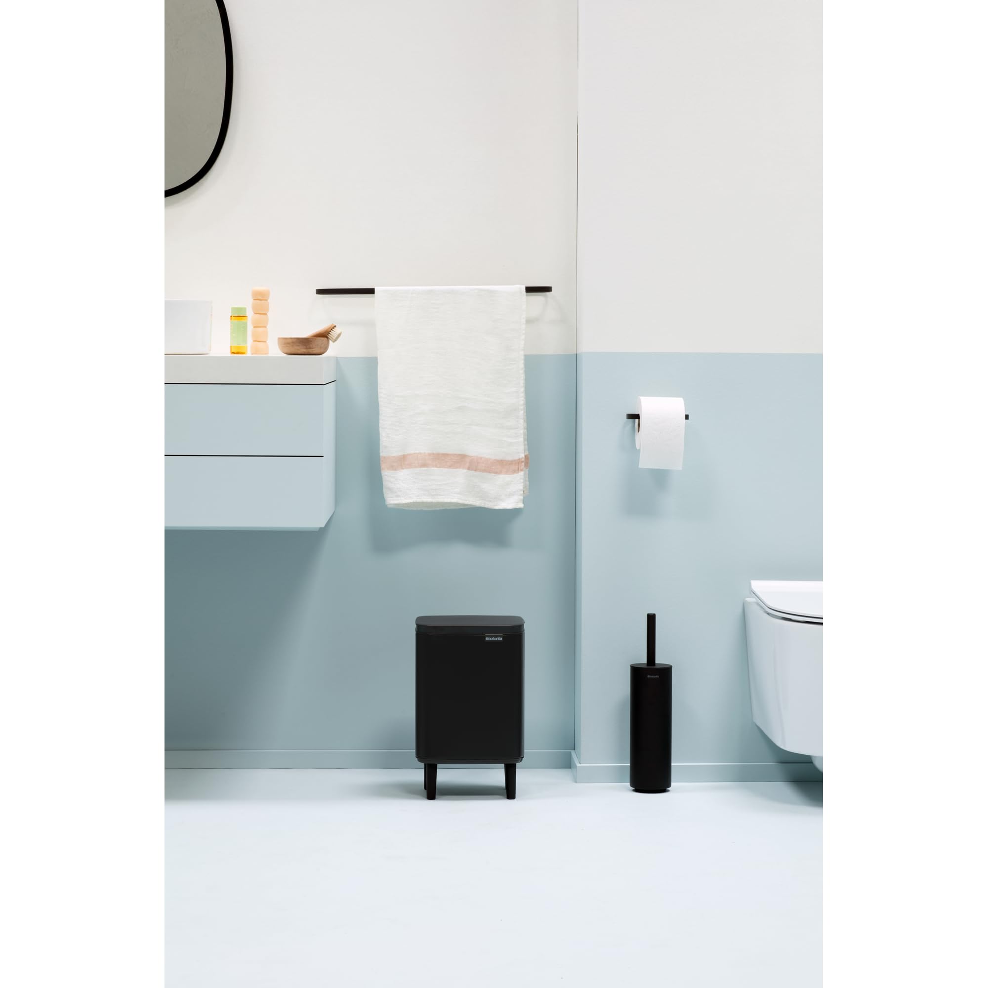 brabantia-bo-hi-m-lleimer-mattschwarz-7l-soft-close image 8