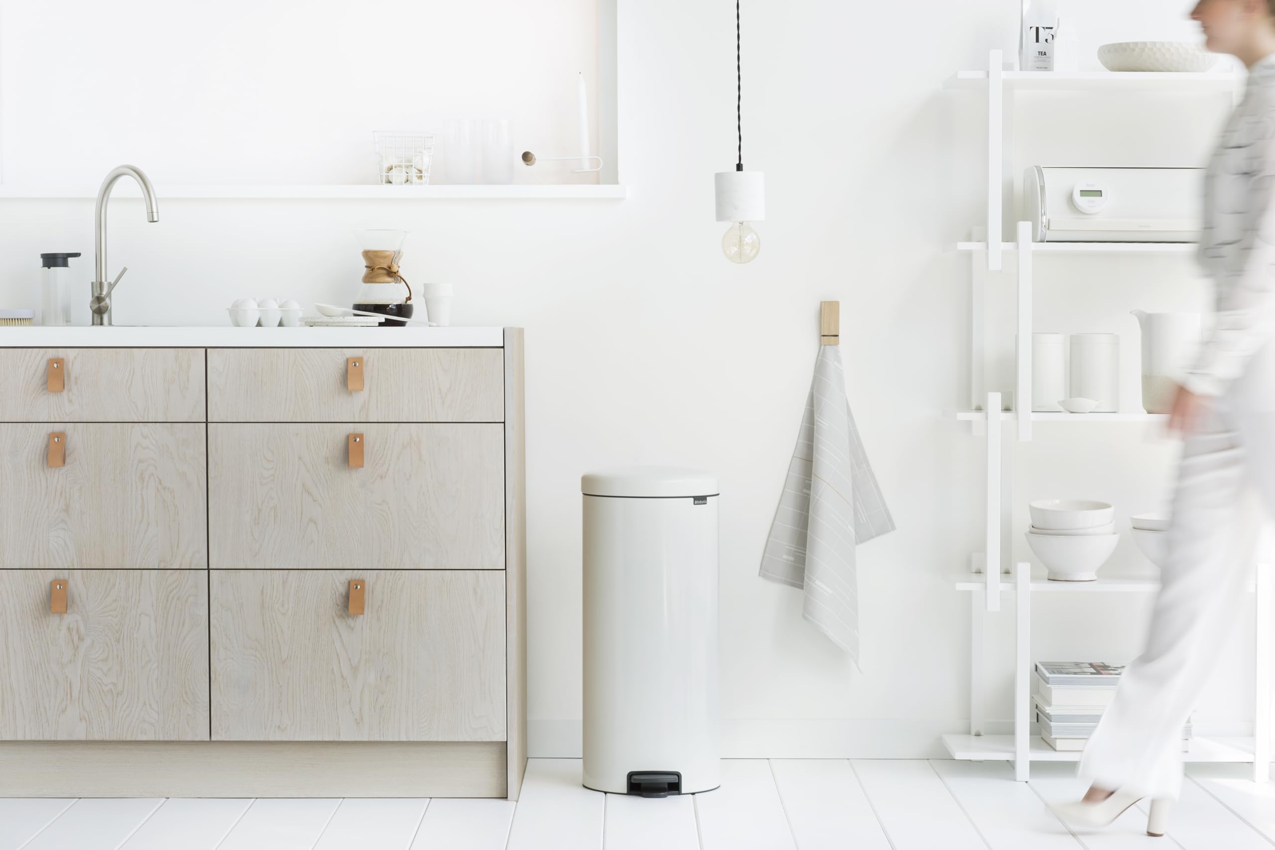 brabantia-accessories-treteimer-114748-30-l-wei-metall image 7