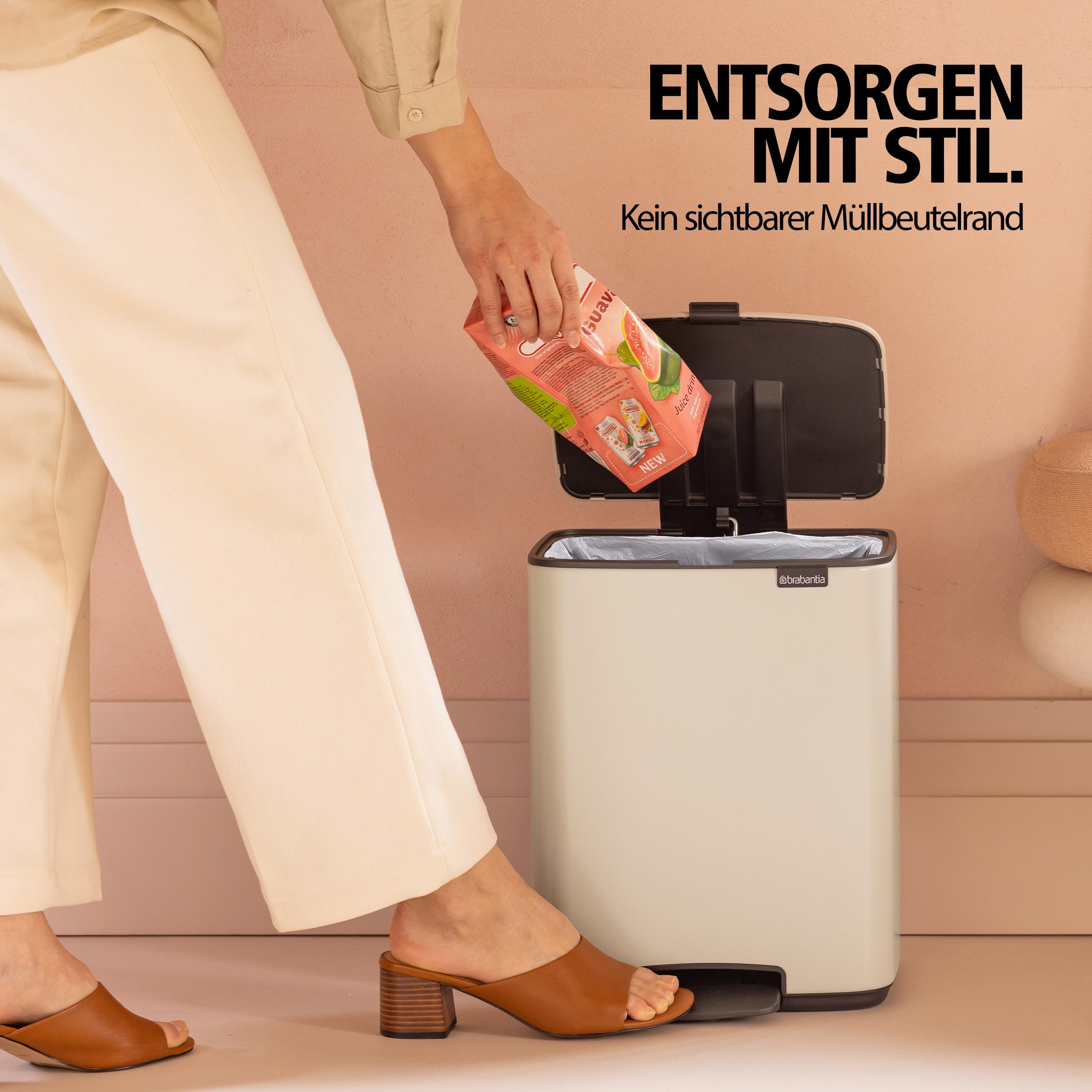brabantia-bo-treteimer-7l-beige-mit-pedal-soft-close image 4