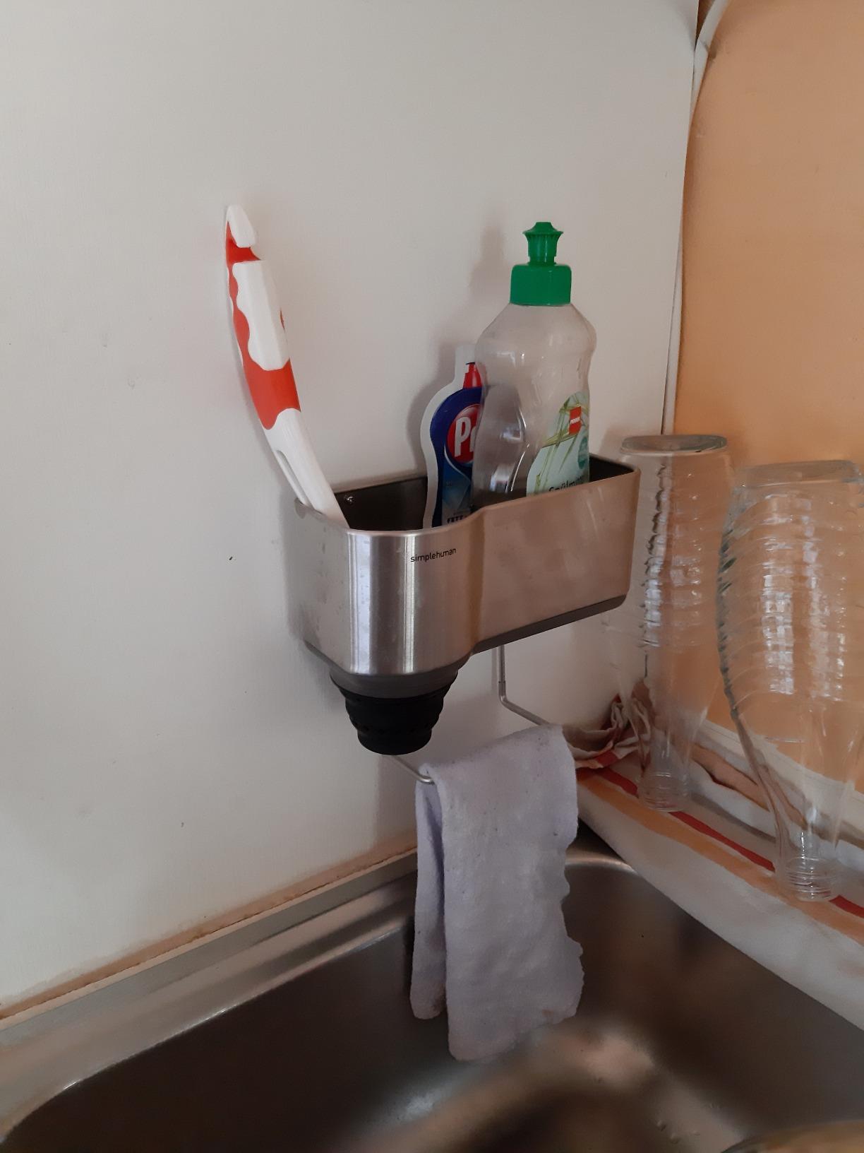 Ordnung an der Spüle