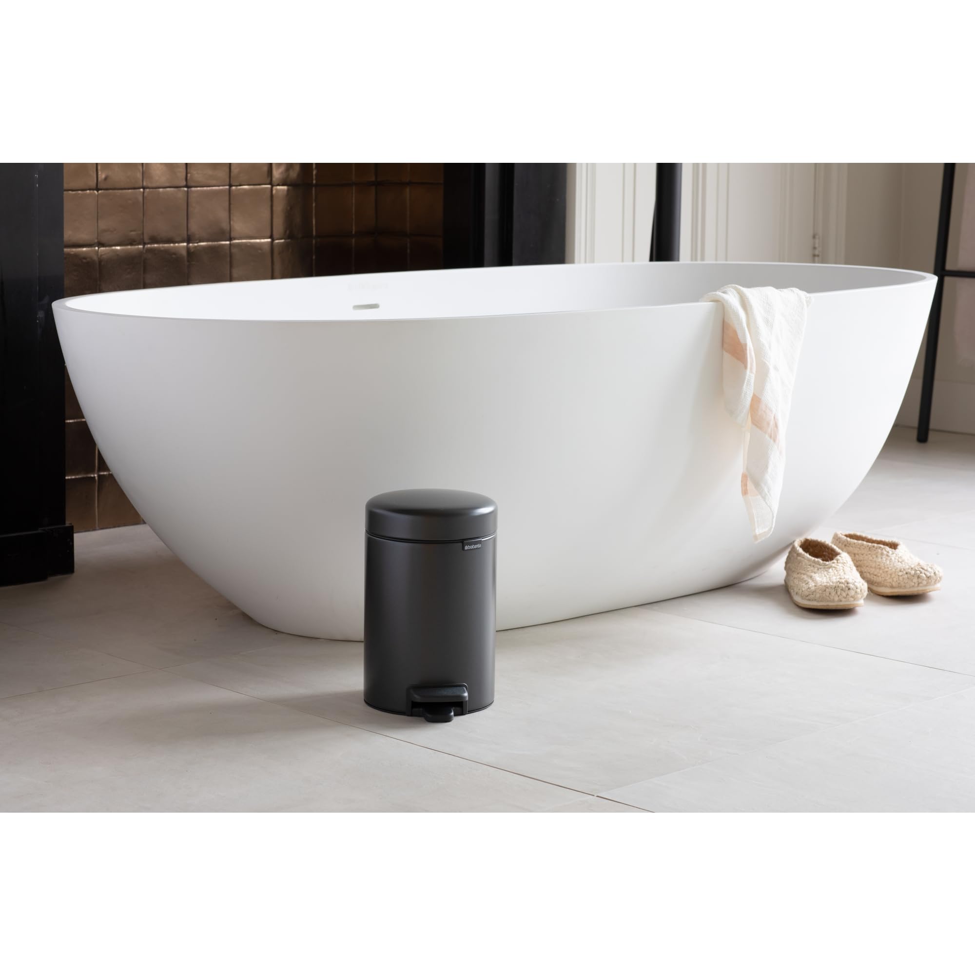 brabantia-newicon-treteimer-3-l-confident-grey-geruchsdicht image 7