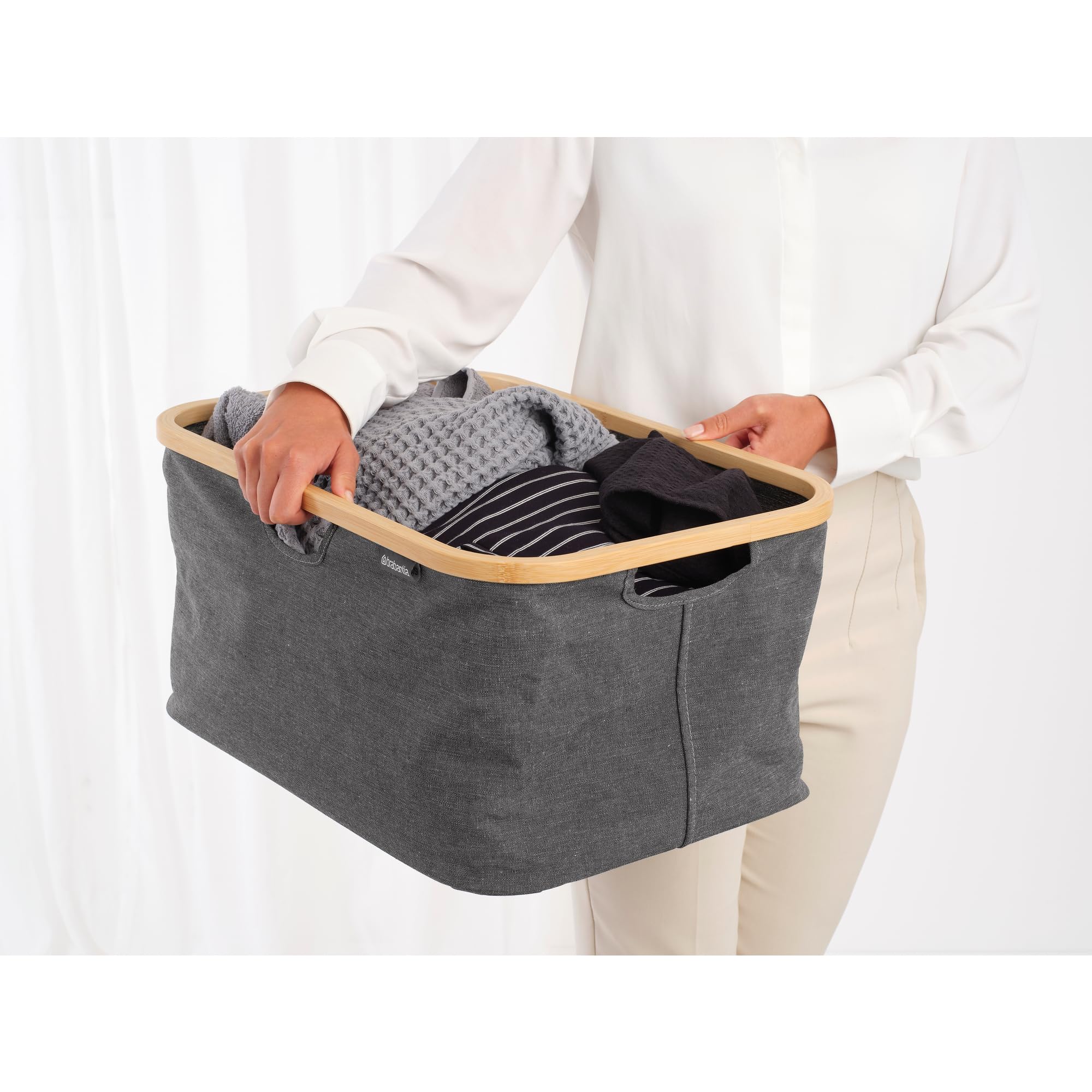 brabantia-w-schekorb-40l-faltbar-pepper-black-bambus-w-schesammler image 5