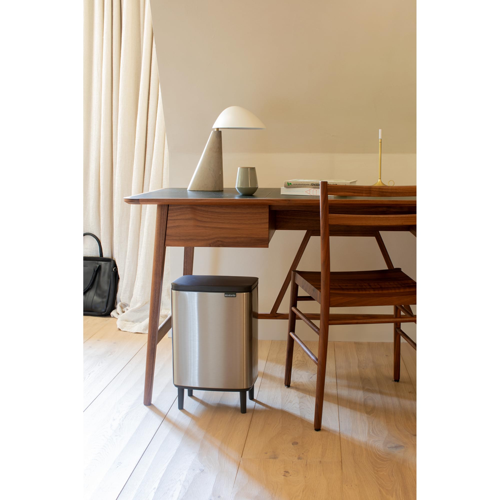 brabantia-bo-hi-12l-m-lleimer-mattschwarz-soft-close image 8