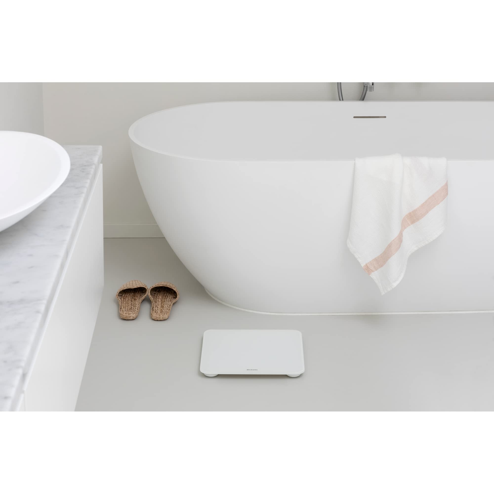 brabantia-personenwaage-white-digital-180-kg-led image 5